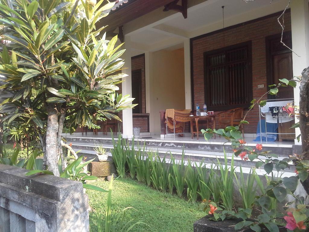 Hotel Dewi Ayu Accomodation Ubud Exterior foto