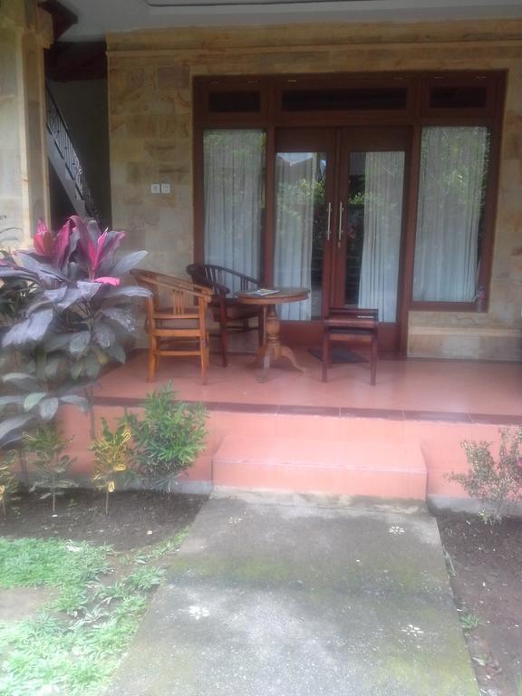 Hotel Dewi Ayu Accomodation Ubud Exterior foto