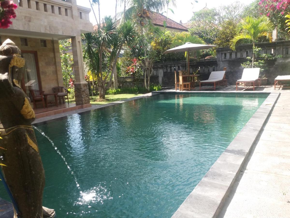 Hotel Dewi Ayu Accomodation Ubud Exterior foto